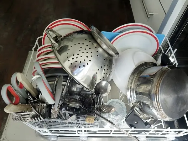 dishwasher makes loud noise