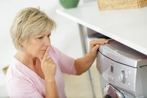 What Is the Best Way to Clean Dryer Vents and Lint Traps?