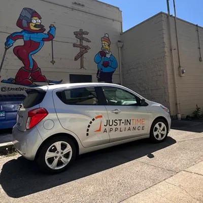 Just-in Time Appliance Repair branded vehicle in Eugene
